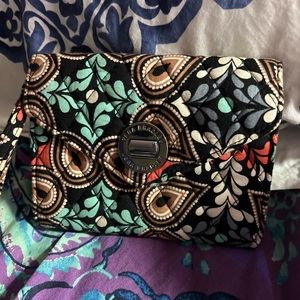 Vera Bradley Sierra Euro Tri-fold
Snap Wallet - NWOT